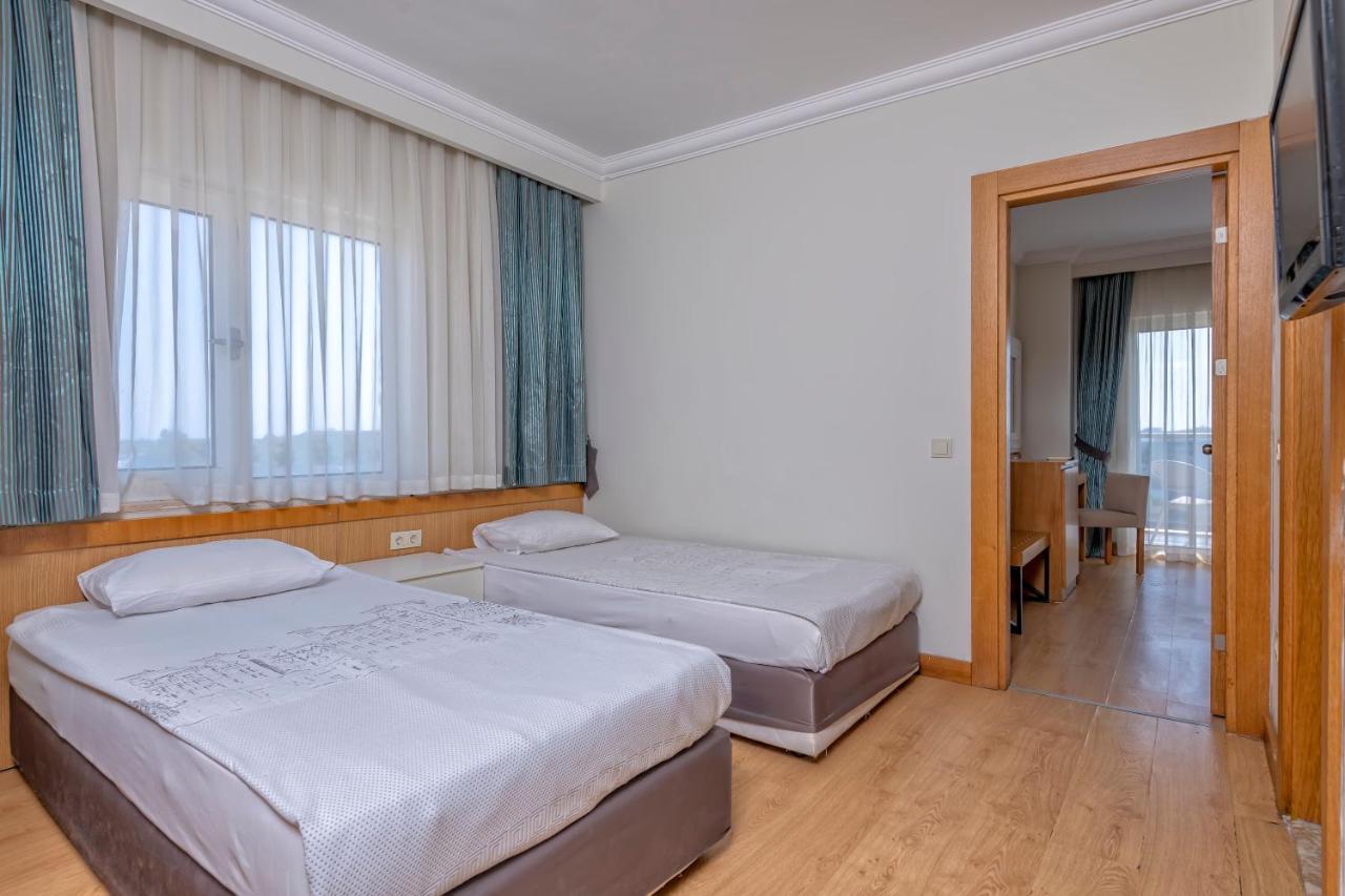 Lake River Side Hotel Spa Εξωτερικό φωτογραφία